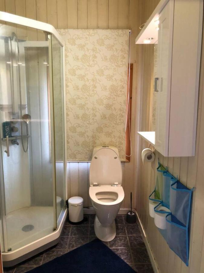 Beautiful 3 Bed Cottage In Ytteroy With Seaview 外观 照片